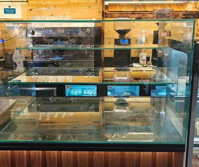 Svan's Baker's Kitchen Glass Display Counters - Al Jawadri Contracting project, Dubai UAE